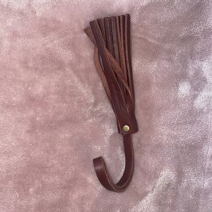 Portland Leather Goods leather tassel in Cognac